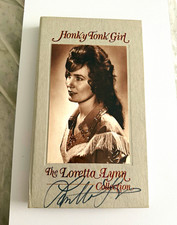 Hand Signed Loretta Lynn Honky Tonk Girl Collection 3 CD Compilation MCA 1991 picture