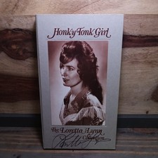 Loretta Lynn Honky Tonk Girl: The Collection 1997 MCA Country CD Box Set Signed picture