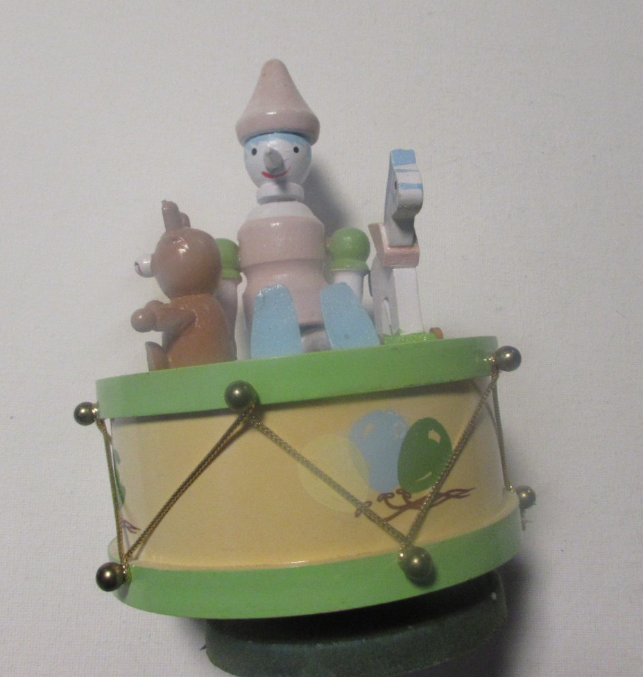 vntg jay import wooden pinocchio drum music box fully functional /this old man