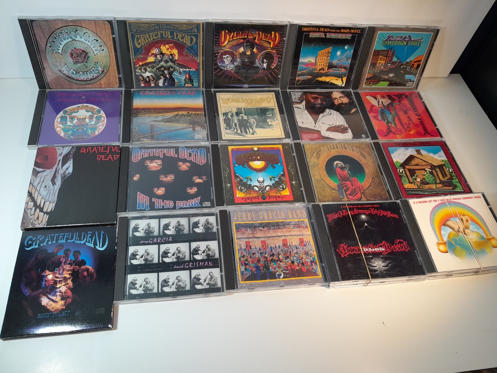 Grateful Dead/Jerry Garcia CD Lot of 20 Plus Deadhead Bundle See Pics For List