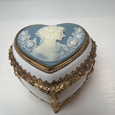 San Francisco Music Box Co Vintage heart-shaped Blue Cameo Roses plays 