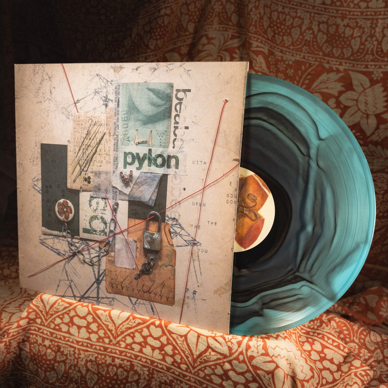 NUMBERED Beabadoobee Pylon SKY BLUE RIPPLE vinyl /2000 blood records moves