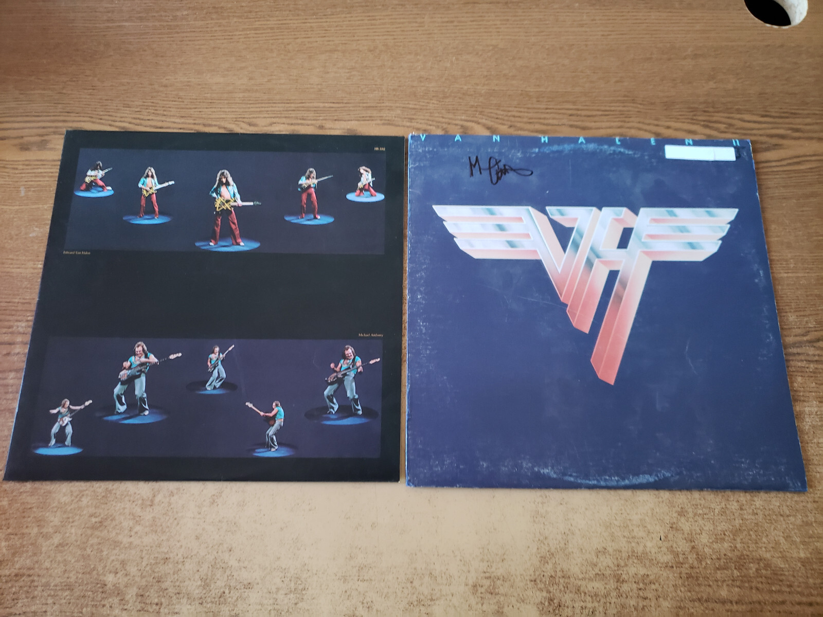MICHAEL ANTHONY HAND SIGNED 1970s EXCELLENT Van Halen II  3312 LP33