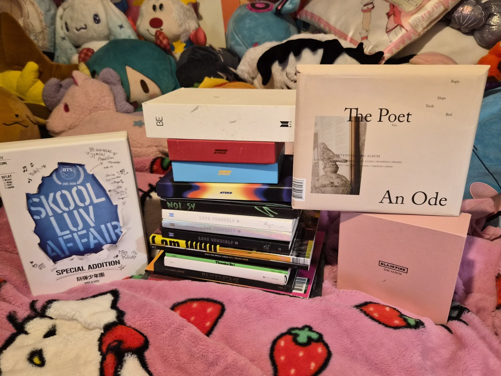 Kpop Assorted Album (Ateez, Stray Kids, Blackpink) Lot Of 19 Plus 1 BTS POP