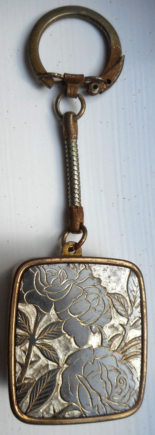 Vintage Clover Sankyo Key Chain Floral Music Box Miniature Etched Japan Works