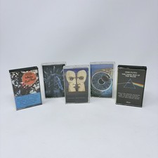 Pink Floyd Cassette Tape Lot of 5 - Dark Side of the Moon, Pulse, Division Bell picture