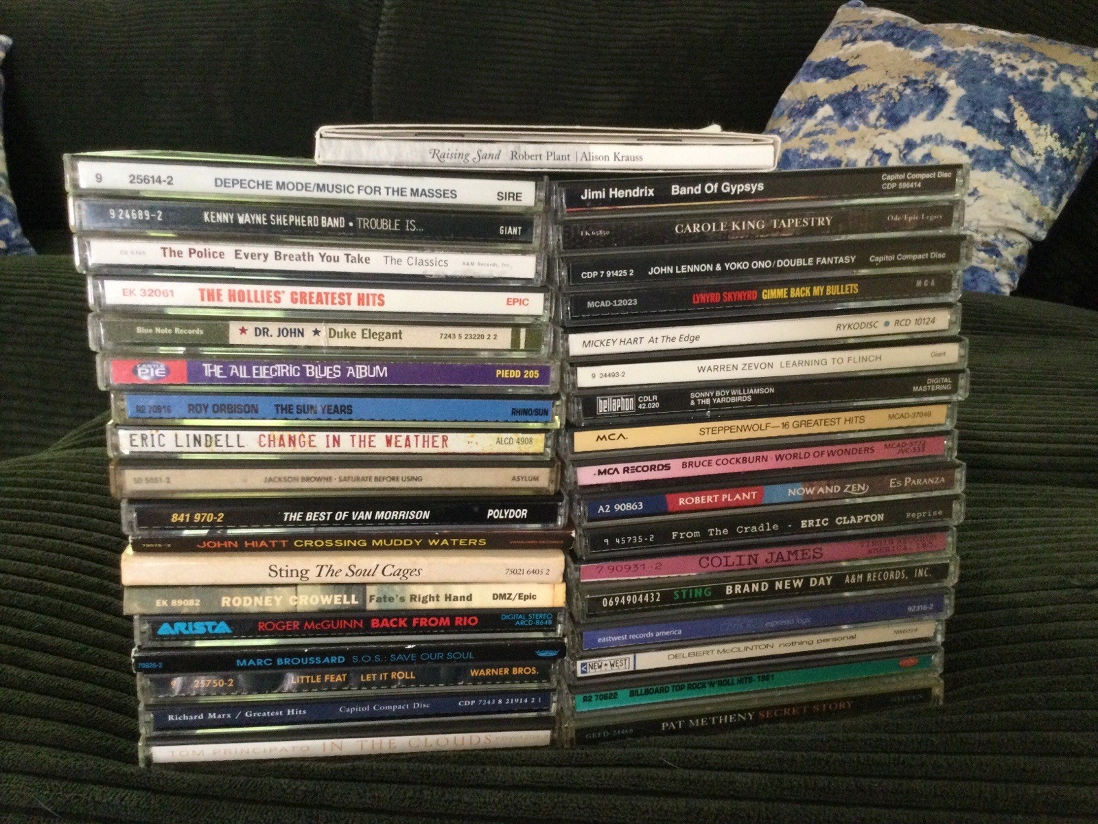 36 Cd Lot ( Mixed , Hendrix, Lennon,Clapton, Plant,Browne,Zevon, Etc,