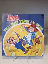 Vintage 1981 Raggedy Ann & Andy Telling Time is Fun Great Condition LP picture