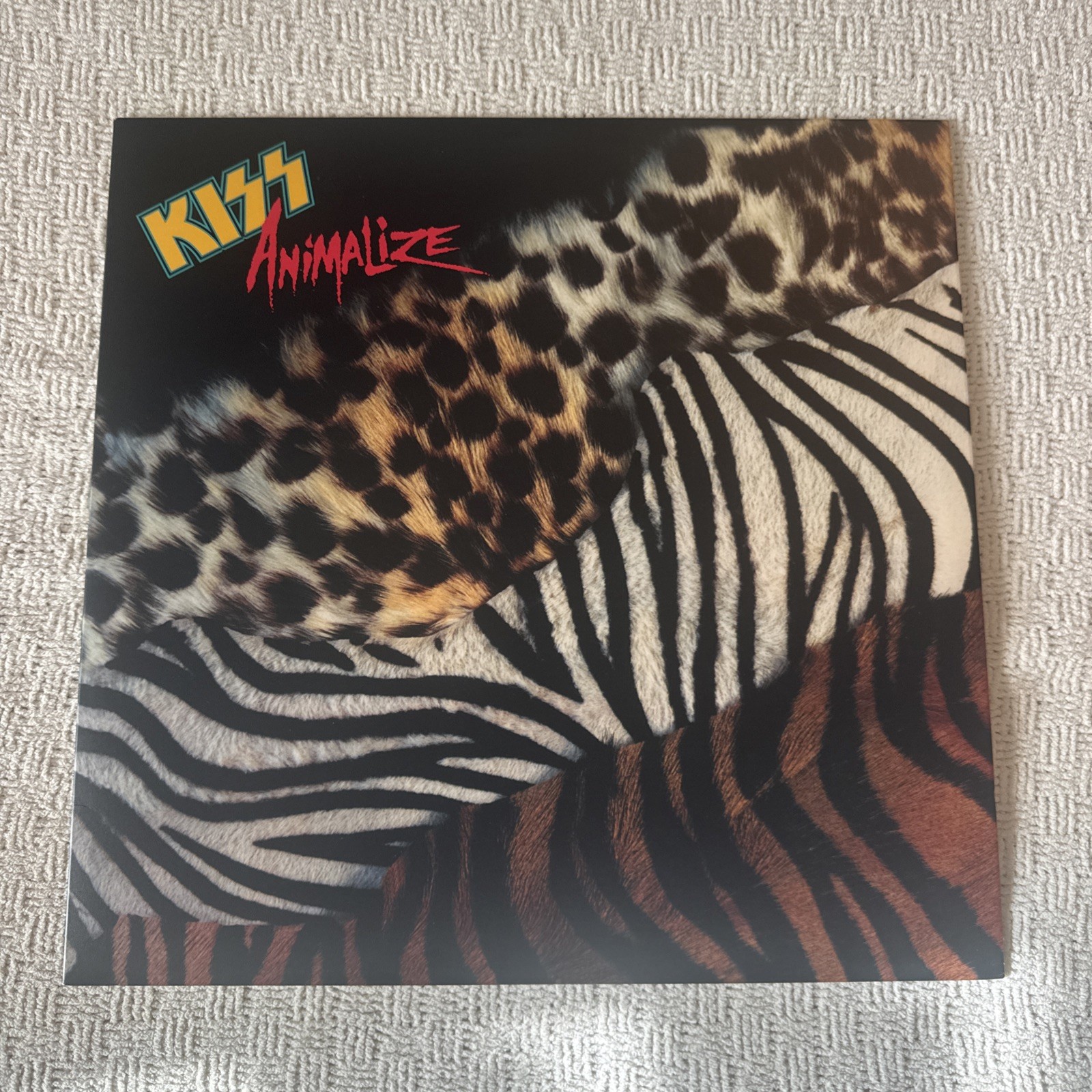 KISS Animalize LP 180g Vinyl NM Heaven’s On Fire