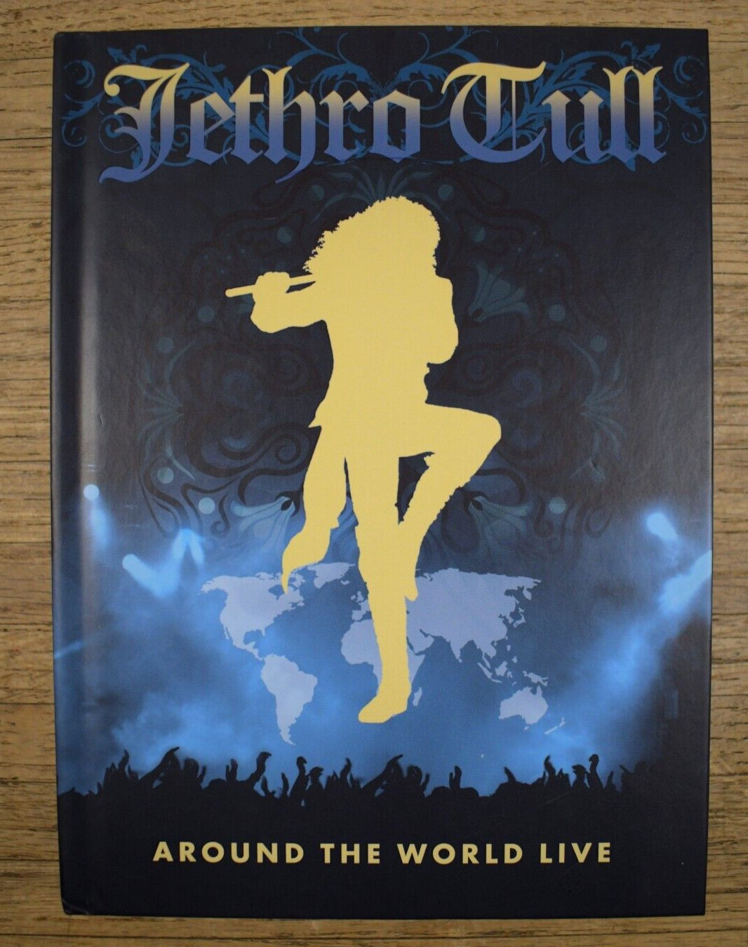 Jethro Tull Around the World Live 4-Disc DVD Box Set with Book NTSC Region 1