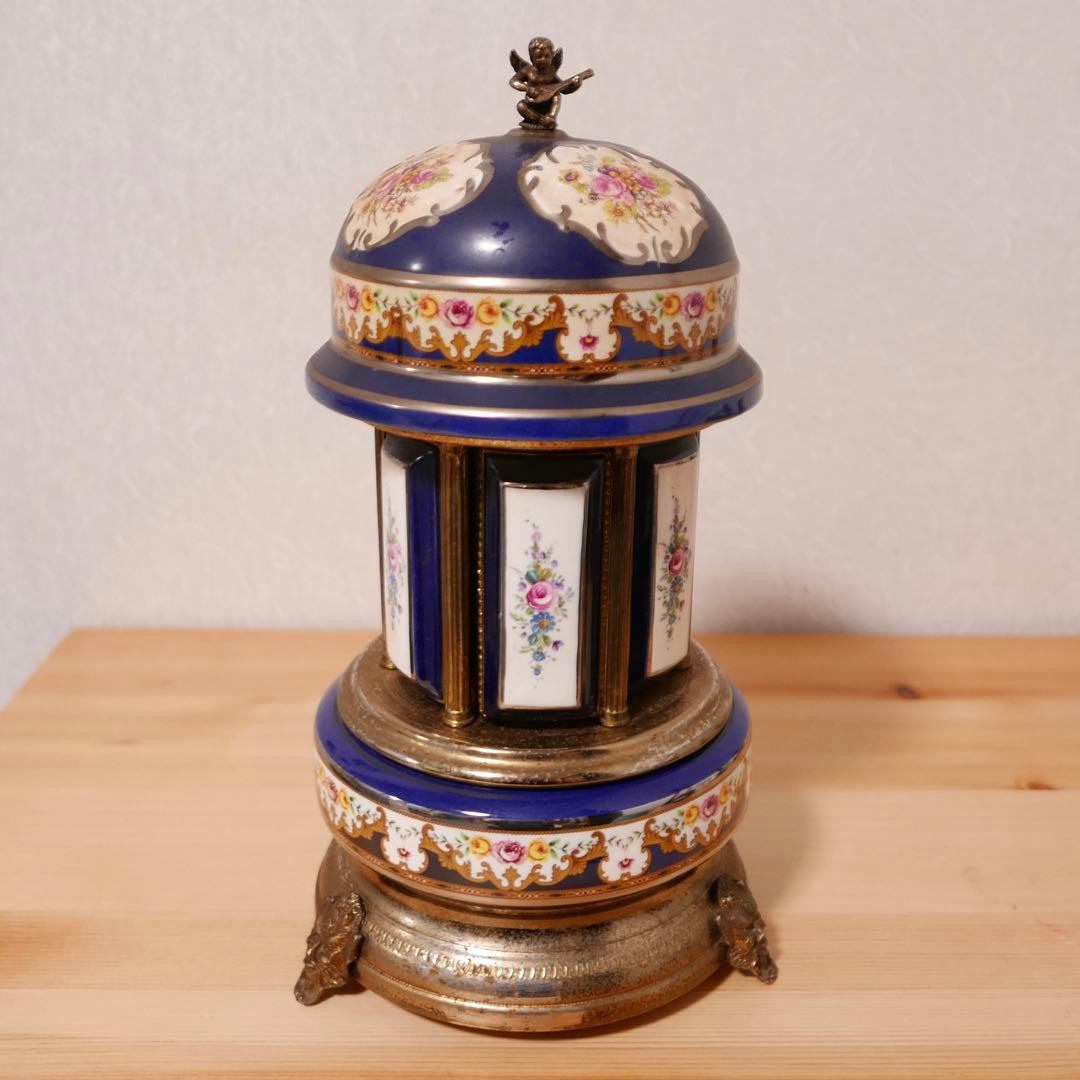 Vintage REUGE Music Box Carousel Cigarette Lipstick Holder Porcelain Italy