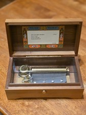 Vintage Reuge Sainte Croix Switzerland CH 4/50 50 Note 4 Tune Music Box Works picture