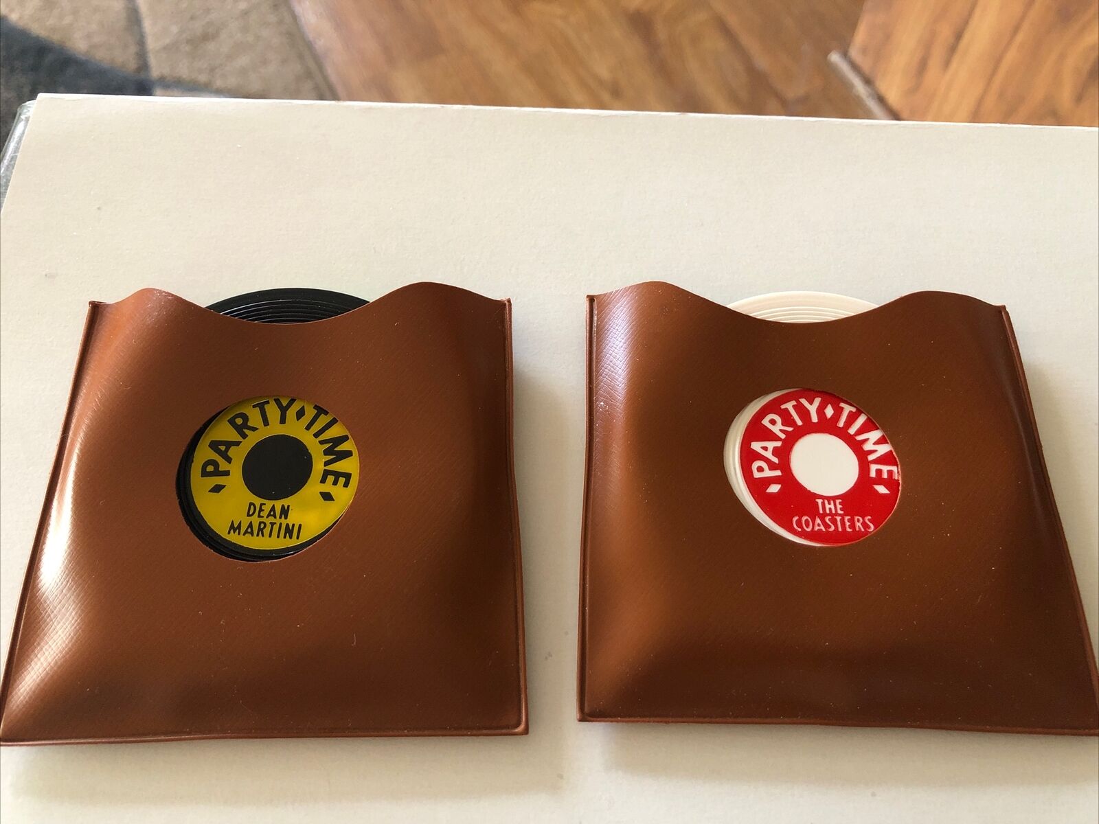 Nostalgic Vintage Vinyl Record Drink Coasters *Set of 4* In Case Lot Of 2 LQQK