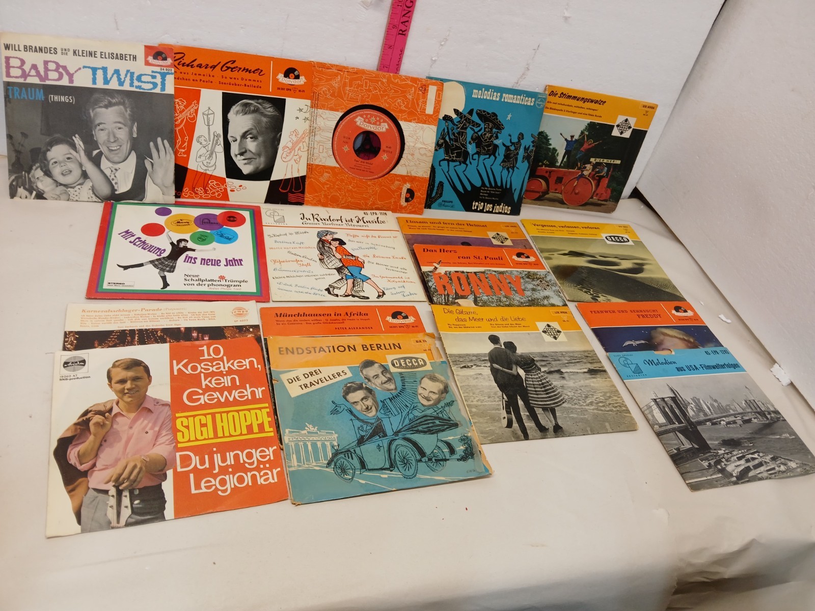 Lot 18 Vintage German Records Picture Sleeves 45 RPM  Polydor Telefunken Decca