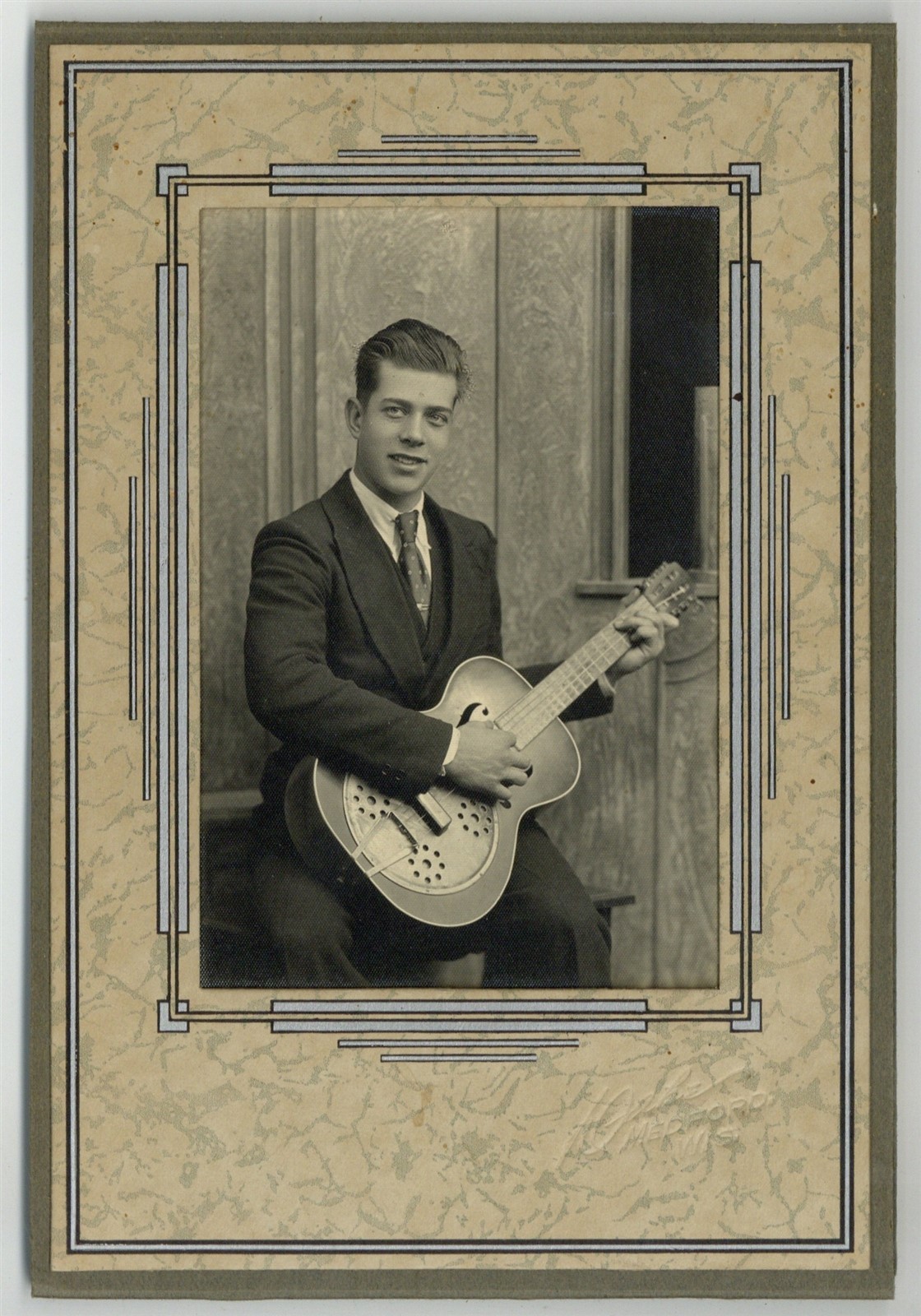 Resonator Guitar Musician 1920 Strings Handsome Young Man Blues Photo J14677