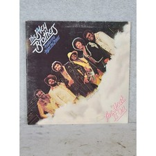 Vintage The Isley Brothers The Heat Is On Vinyl Record Album 1975 12.5