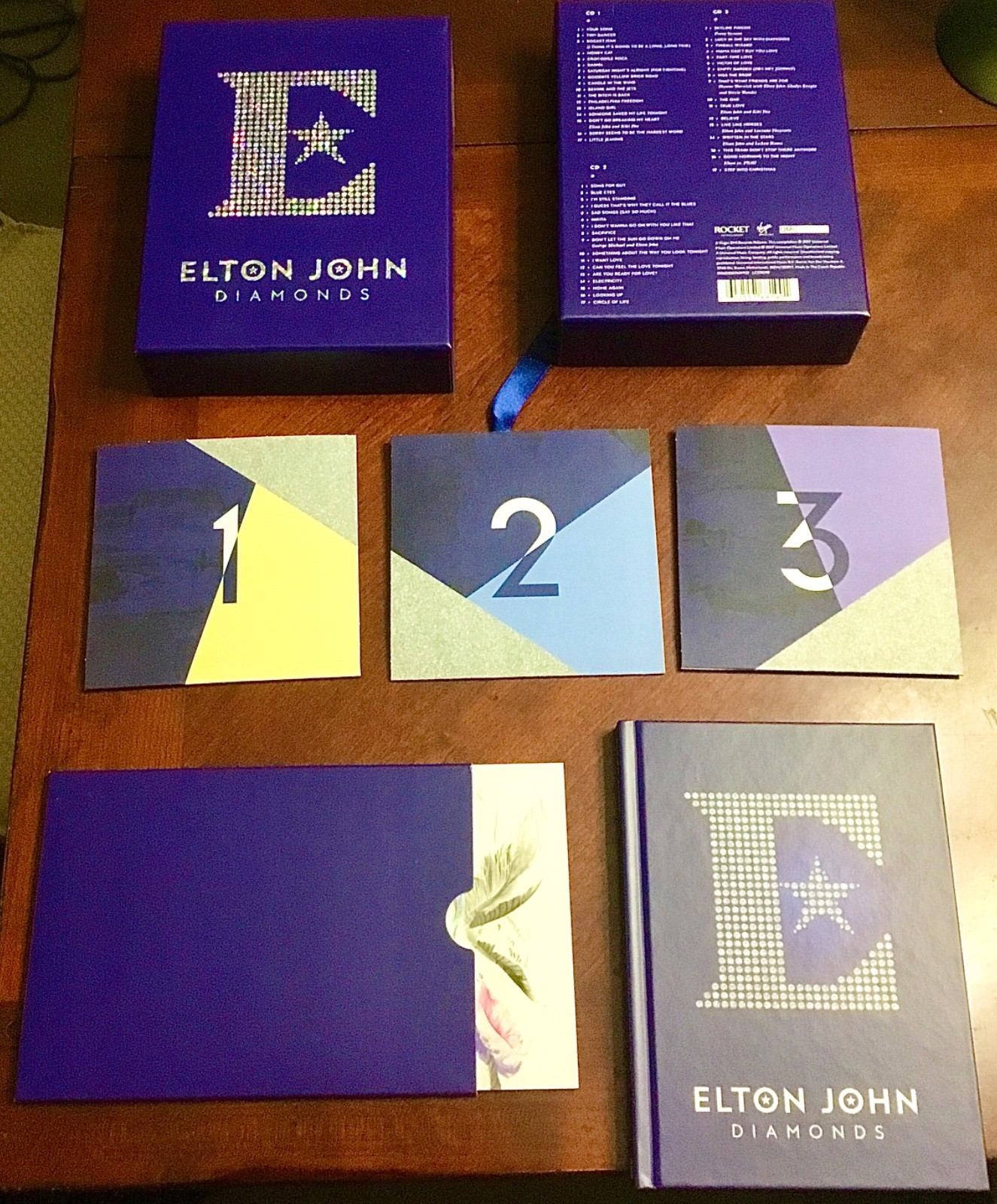 Elton John - Diamonds - Limited Edition Box Set 3 CDs w/ Book + Cards Ships Free