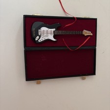 Broadway Gifts Mini Electric Guitar Black 9