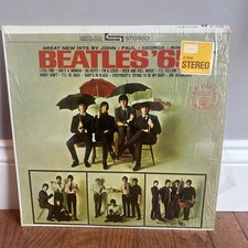 The Beatles’ 65 -1969 Stereo LP-Capitol (Lime Color Label) -ST2228. NM picture