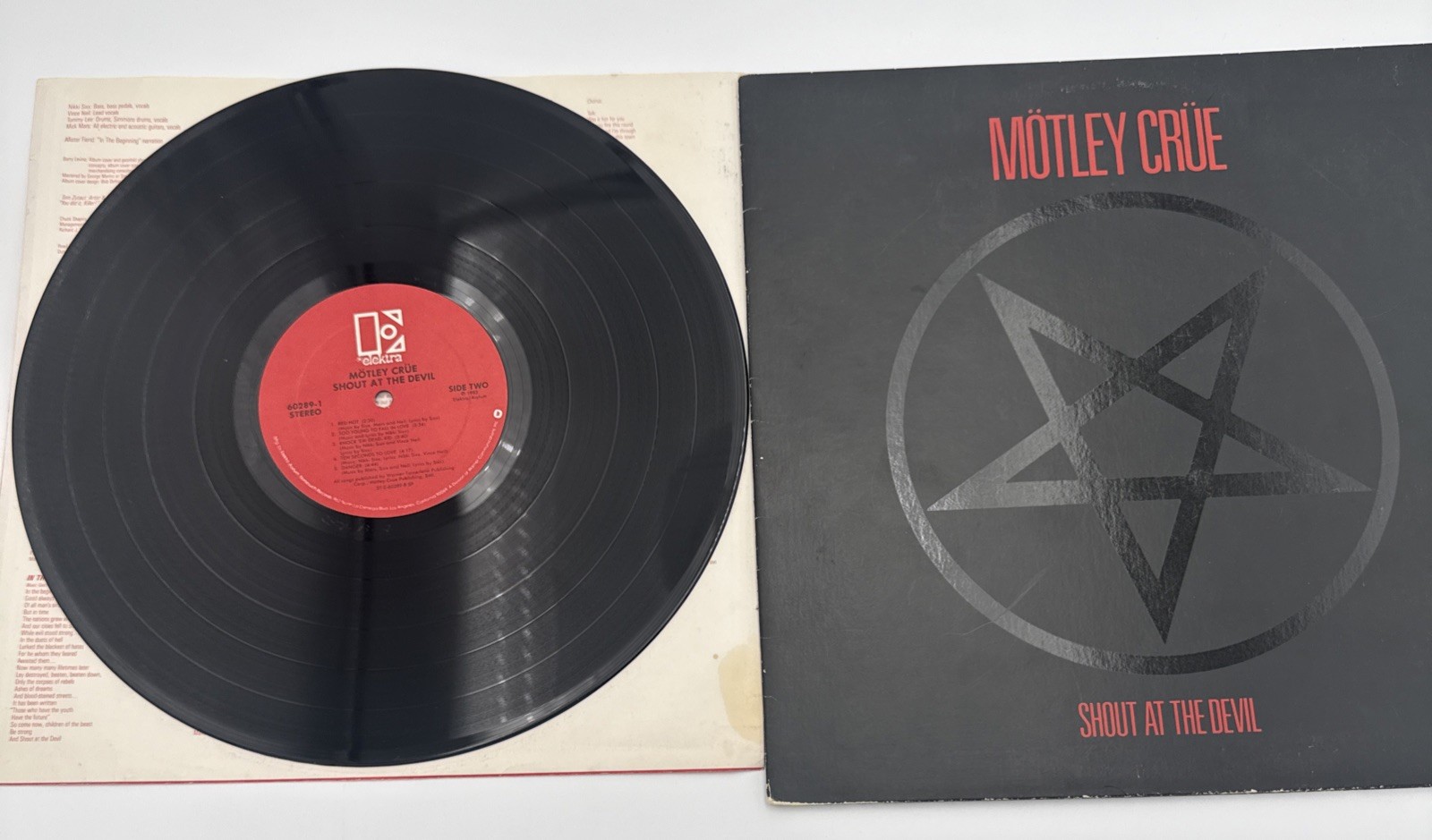 MOTLEY CRUE SHOUT AT THE DEVIL 1983 LP ELEKTRA PRINT VINTAGE VINYL 11TRX