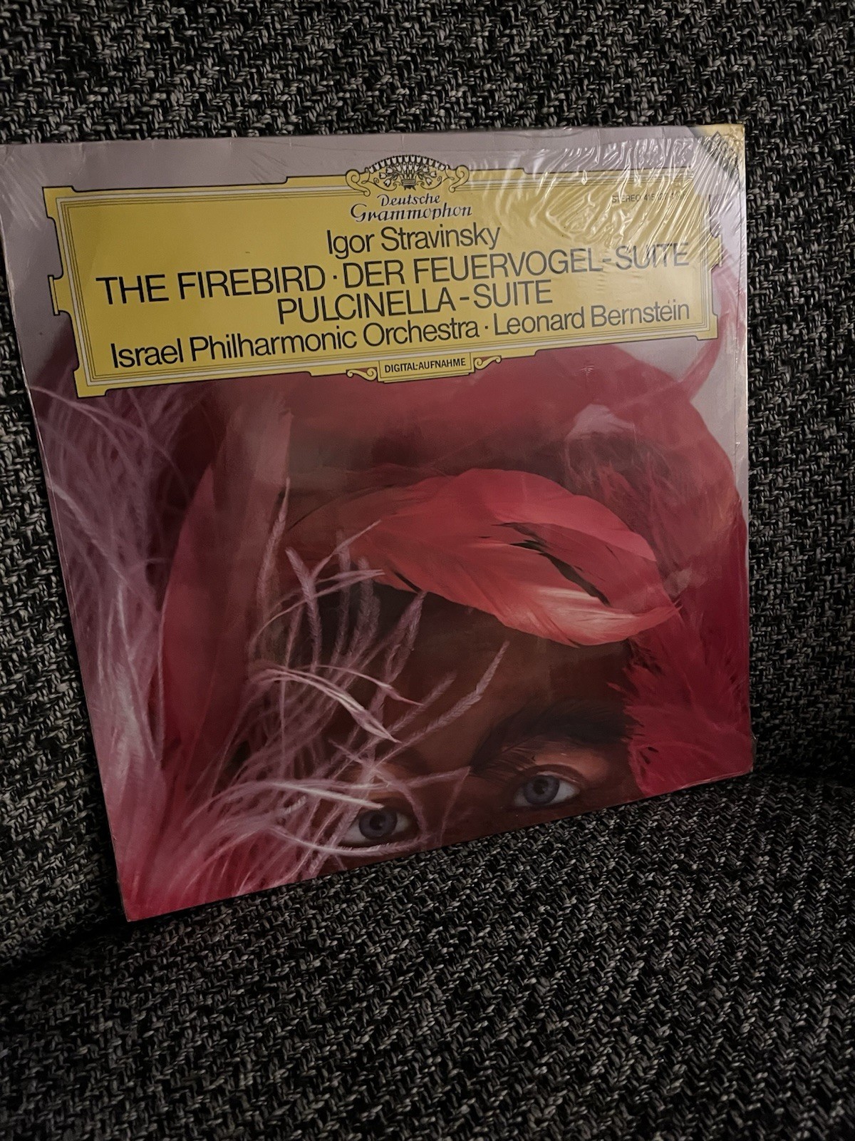 SEALED Stravinsky - The Firebird, Pulcinella - Bernstein 1985, DG 415127-1