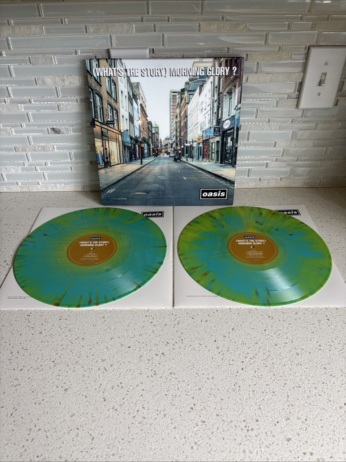 OASIS What's The Story Morning Glory Vinyl Lenticular Sleeve Hand Numbered /5000
