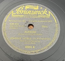 Hawaiian 78rpm. Johnny Noble & Hawaiians. 1929. Alekoki/Song Of The Islands. picture
