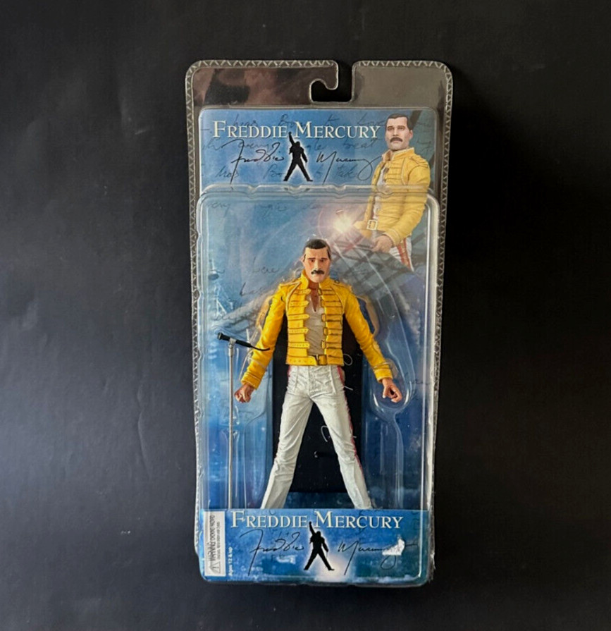 Freddie Mercury PVC Figure 16CM NECA