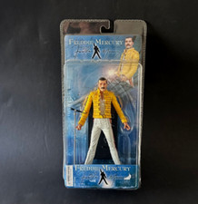 Freddie Mercury PVC Figure 16CM NECA picture
