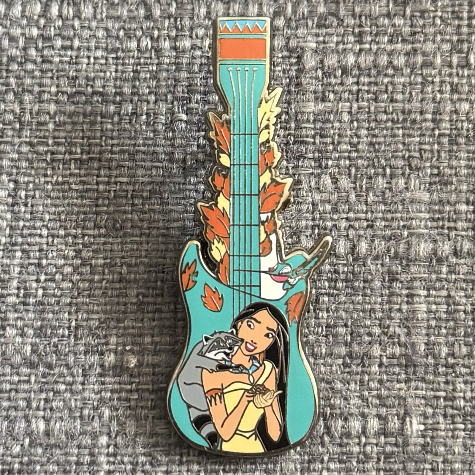 Disney Parks Guitar Pocahontas Meeko LR Pin C4