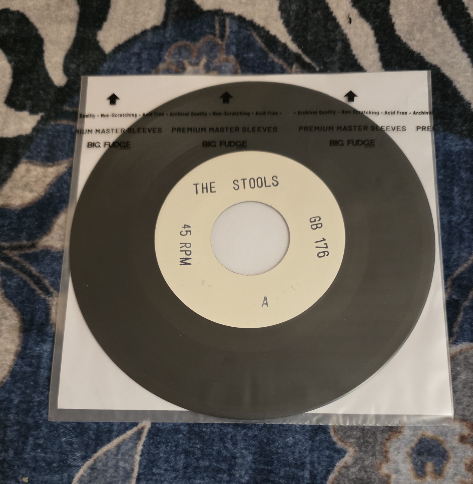 The Stools Ultra Rare 45 RPM #76 / 200 Life's Hard Cover + End Up There EP GB176