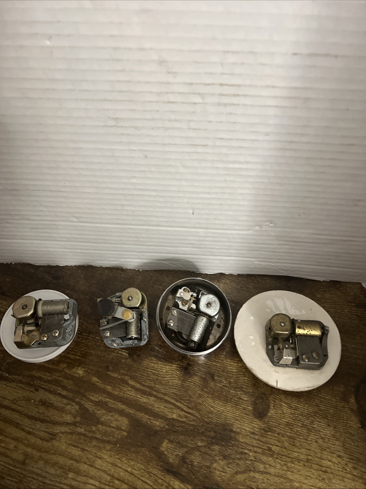 4 Vintage Music Boxes Sankyo Fuji Tone  Jokiwa Made In Japan All Working