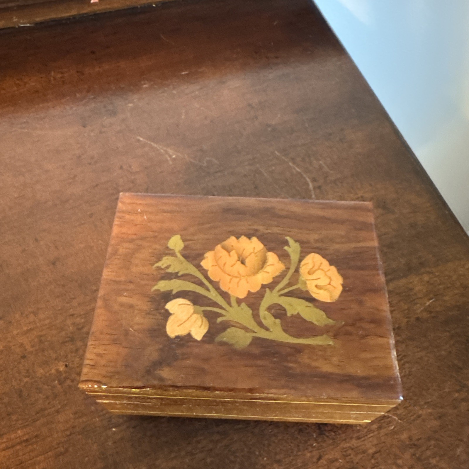 VTG Sankyo Music Box Inlaid Wood Floral Edelweiss Works  Italy 🎶 MORE