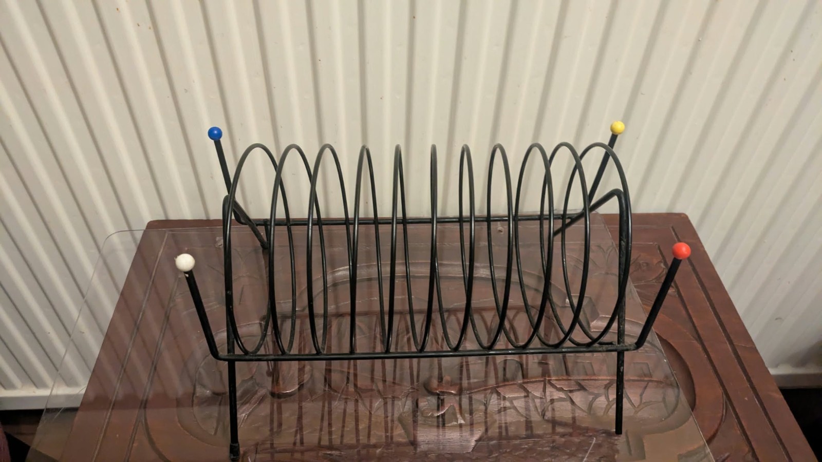 Vintage black 1960s Wire Vinyl Record Storage Rack 7” Singles Stand