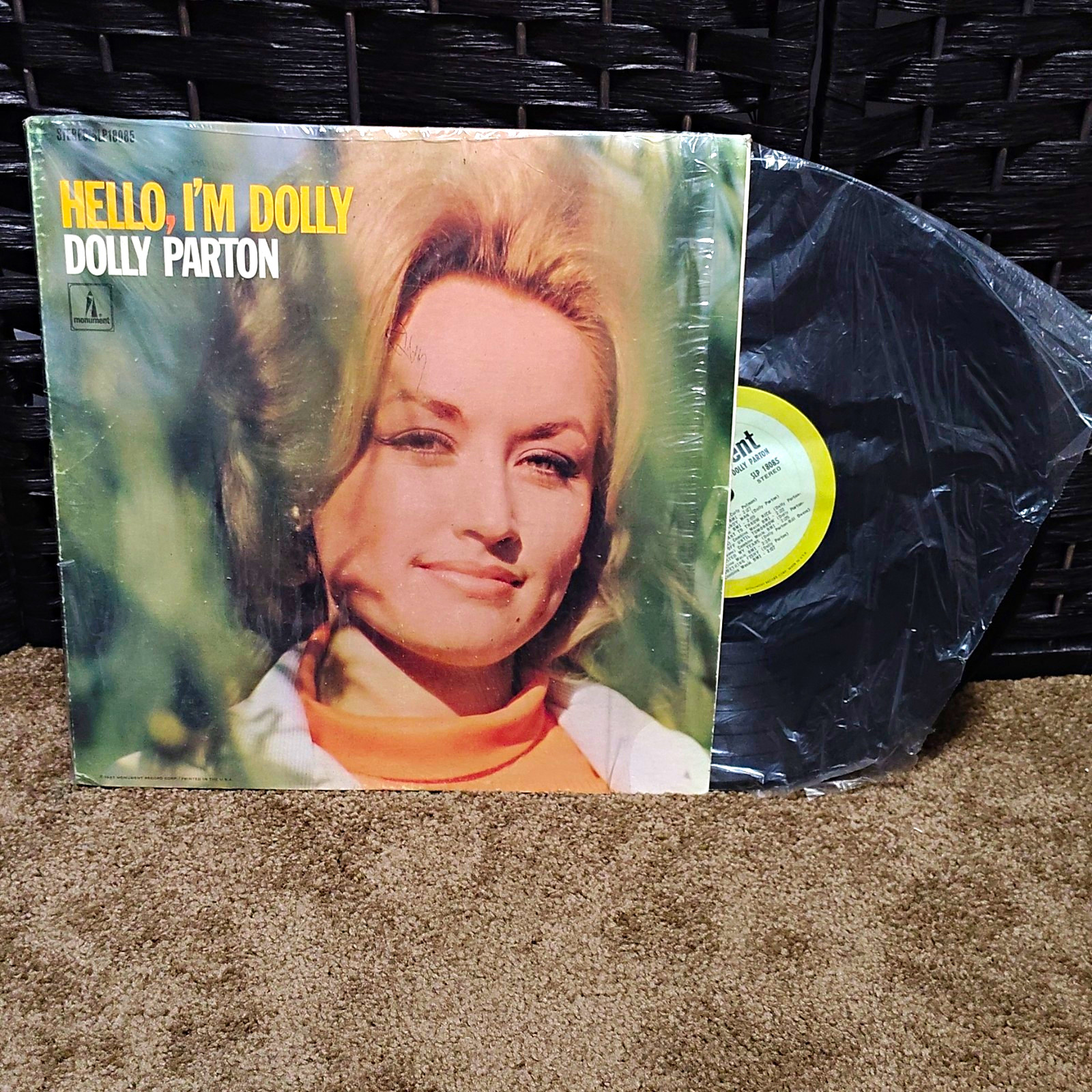 Dolly Parton Hello, I\'m Dolly Vinyl LP Monument SLP 18085