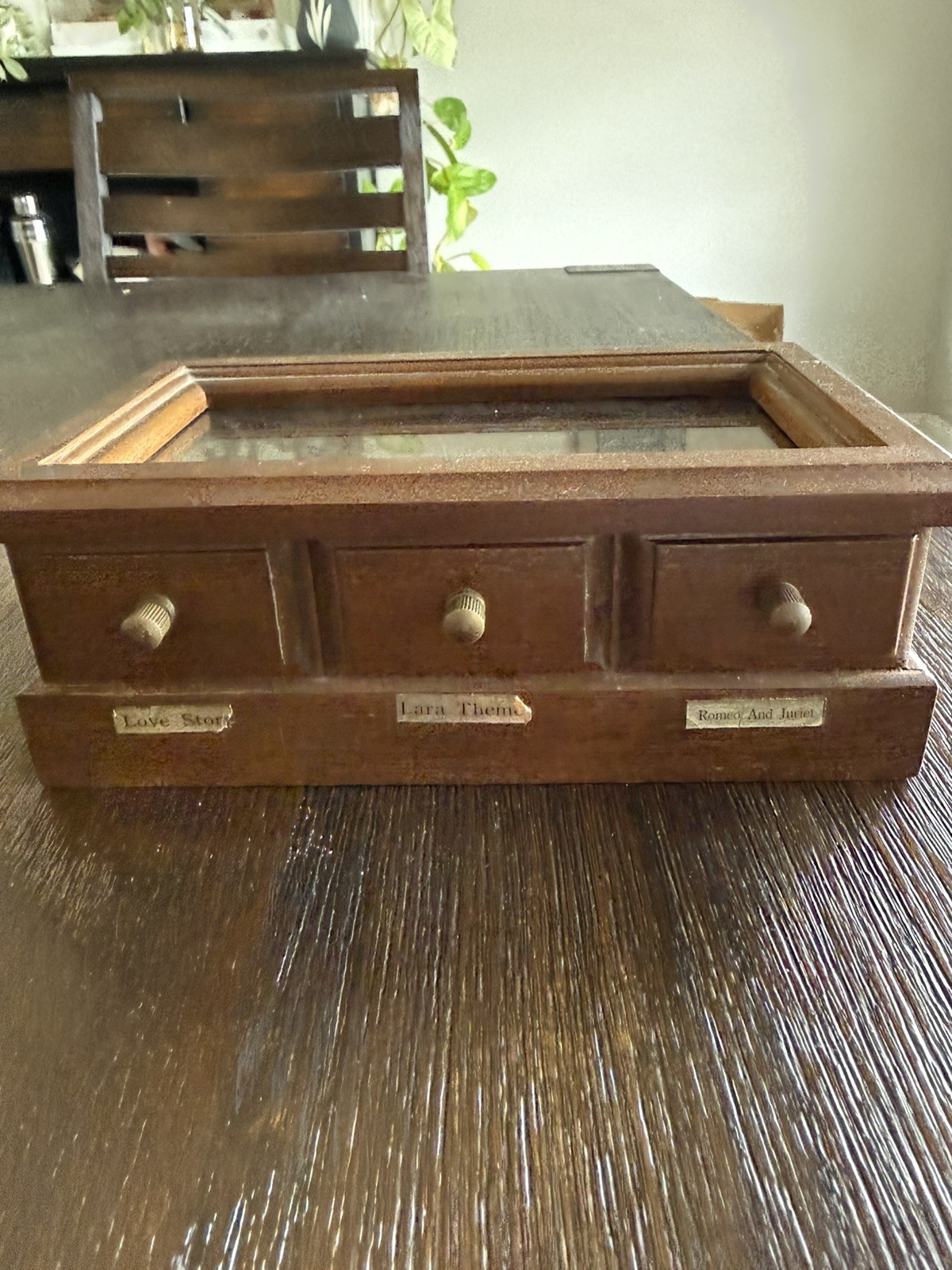 Vintage Sankyo 3 Tune Mechanical Music Box Love Story Lara’s Theme Romeo Juliet