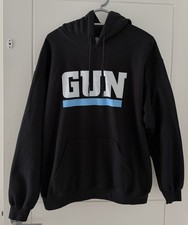 GENUINE VINTAGE GUN HUGE LOGO HOODY HOODED TOP LARGE GILDAN TAKING ON THE WORLD picture