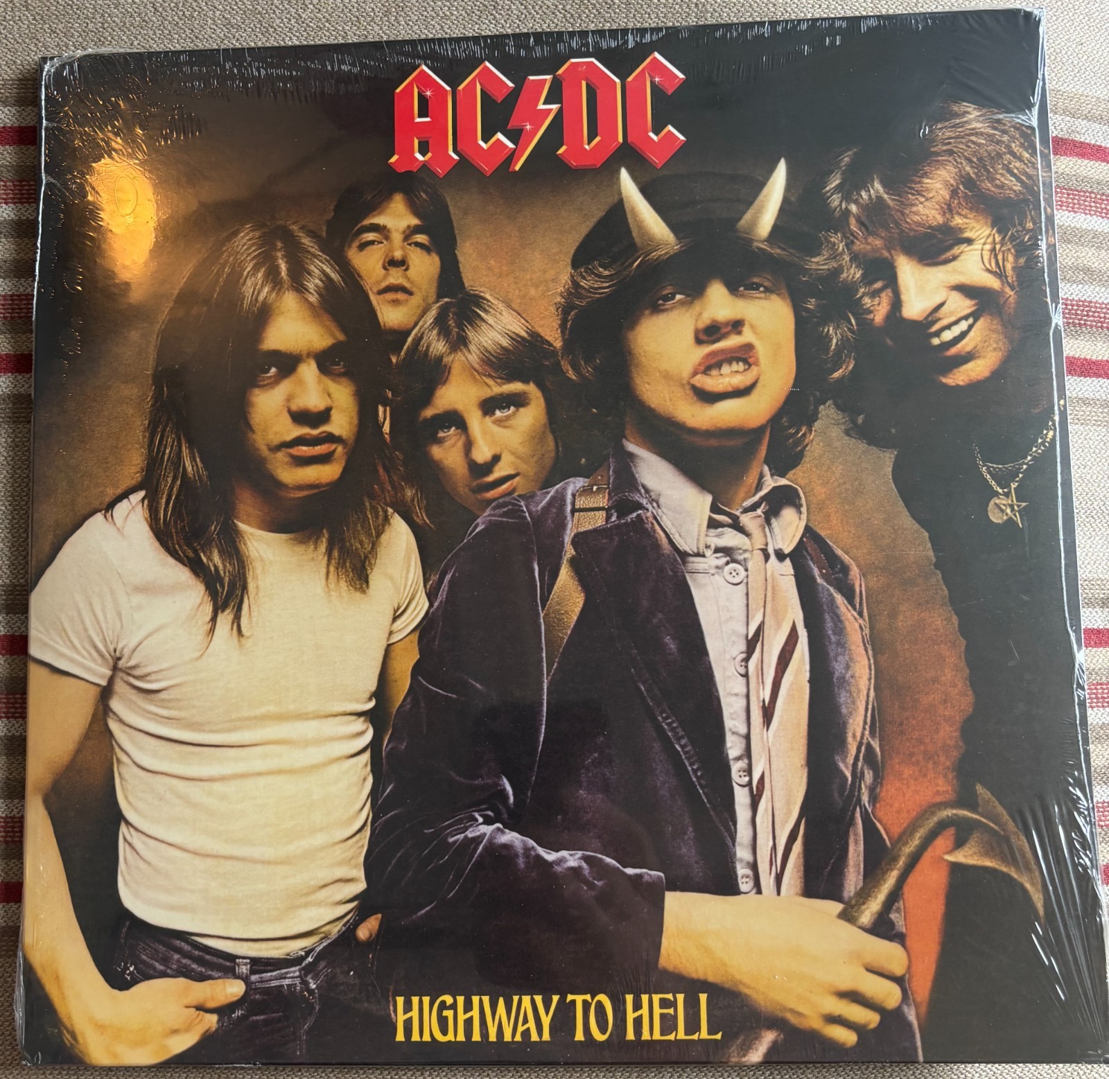 AC/DC Highway To Hell Vinyl LP SEALED Columbia Remastered Reissue Bon Scott