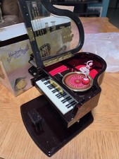 Vintage Styled Piano Music/Jewelry Box Magnetic Dancing Ballerina Classical  picture