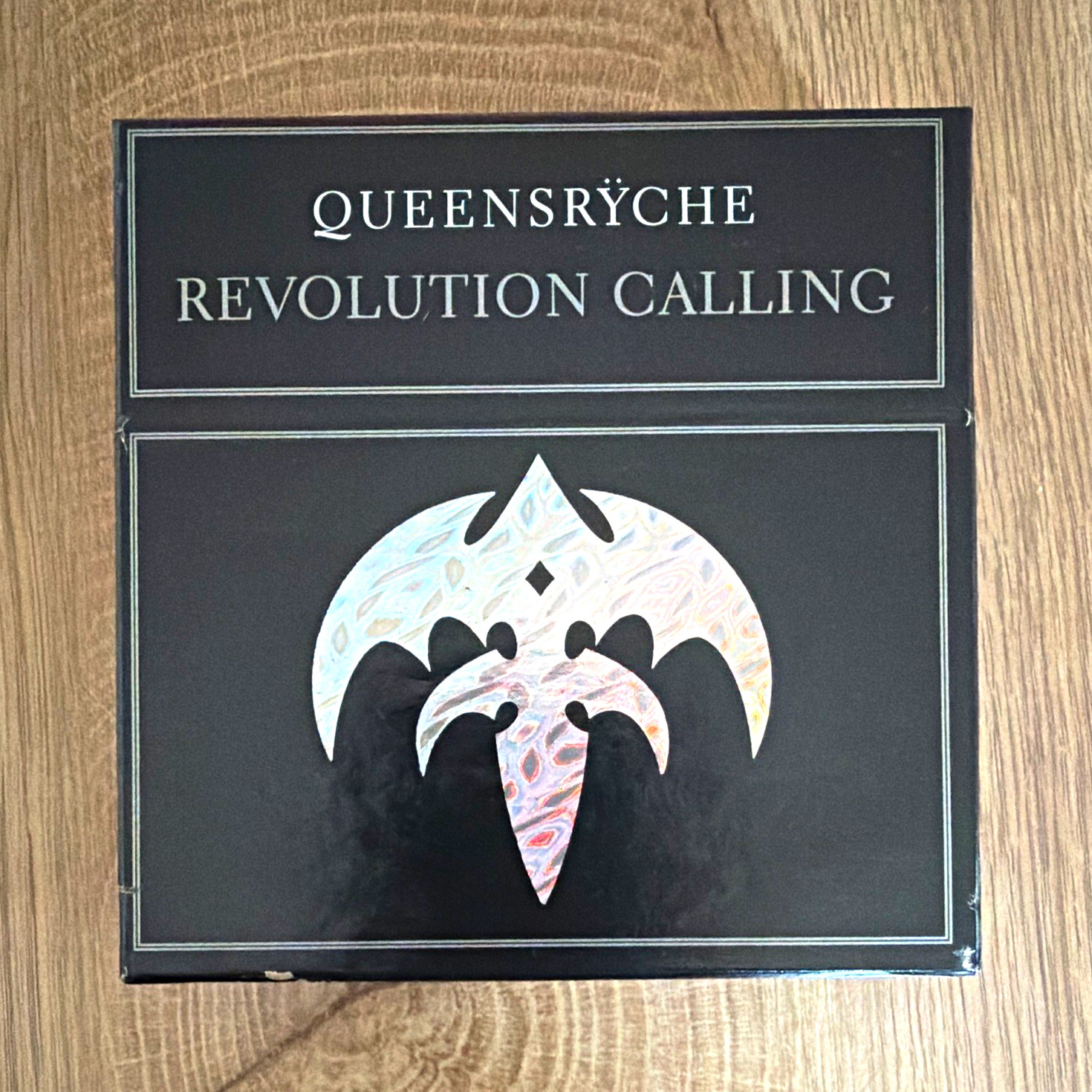 Queensrÿche – Revolution Calling (2003 EMI) Rock CD Box Set Black Case