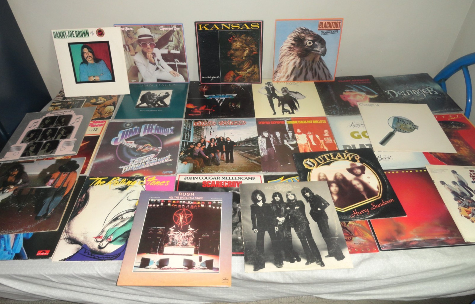 LOT OF 29 RECORDS CLASSIC ROCK MIXED ARTISTS