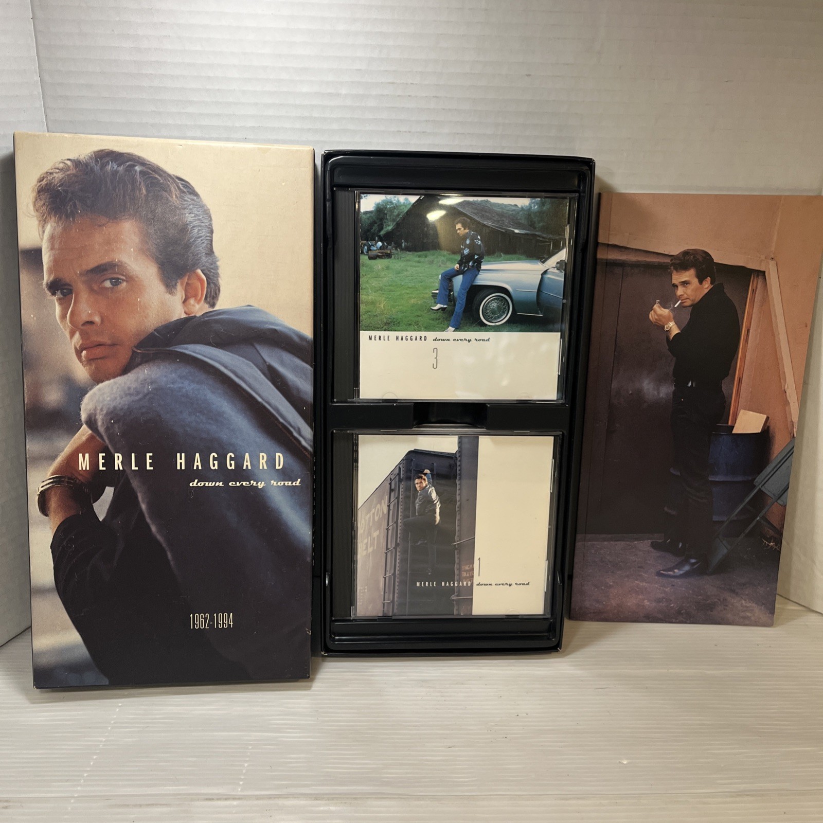 Merle Haggard Down Every Road 1962-1994 4 CD Box Set w/ 74-Page Book Pre-Owned