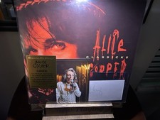 Alice Cooper Classics Original Autographed card( 2 Lp vinyl) New picture