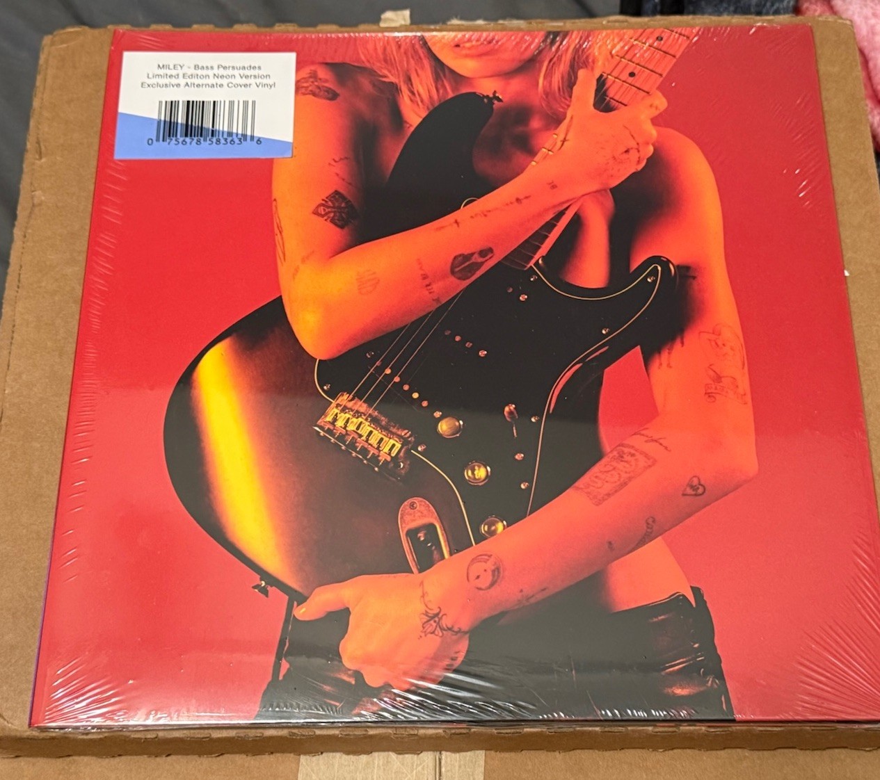 Miley Cyrus - Bass Persuades Neon  Vinyl (Store Exclusive) 2026 Sealed NEW LP