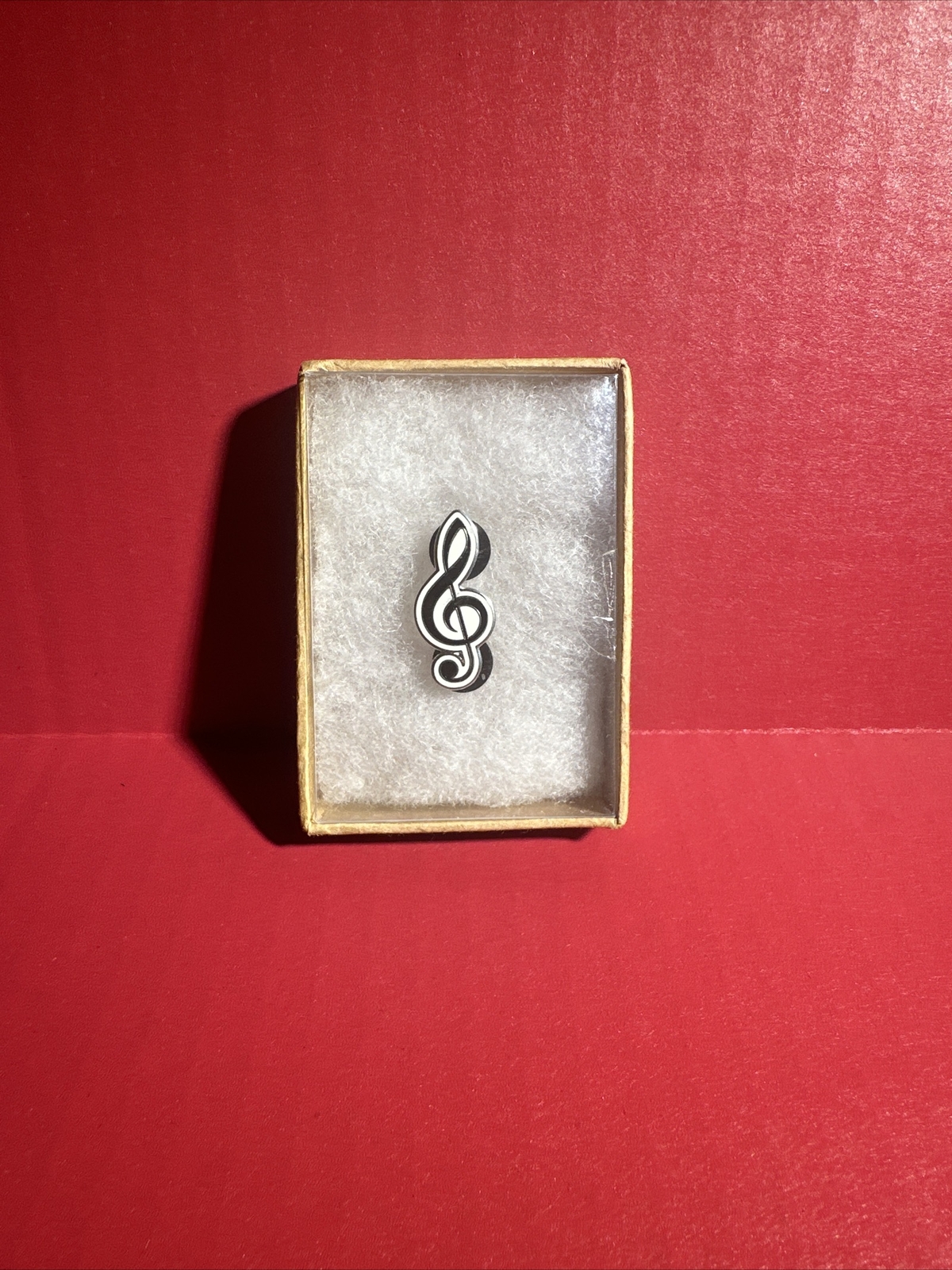 Enamel Treble Clef Lapel Pin - Music Gift - Lapel Pin For Music Lovers