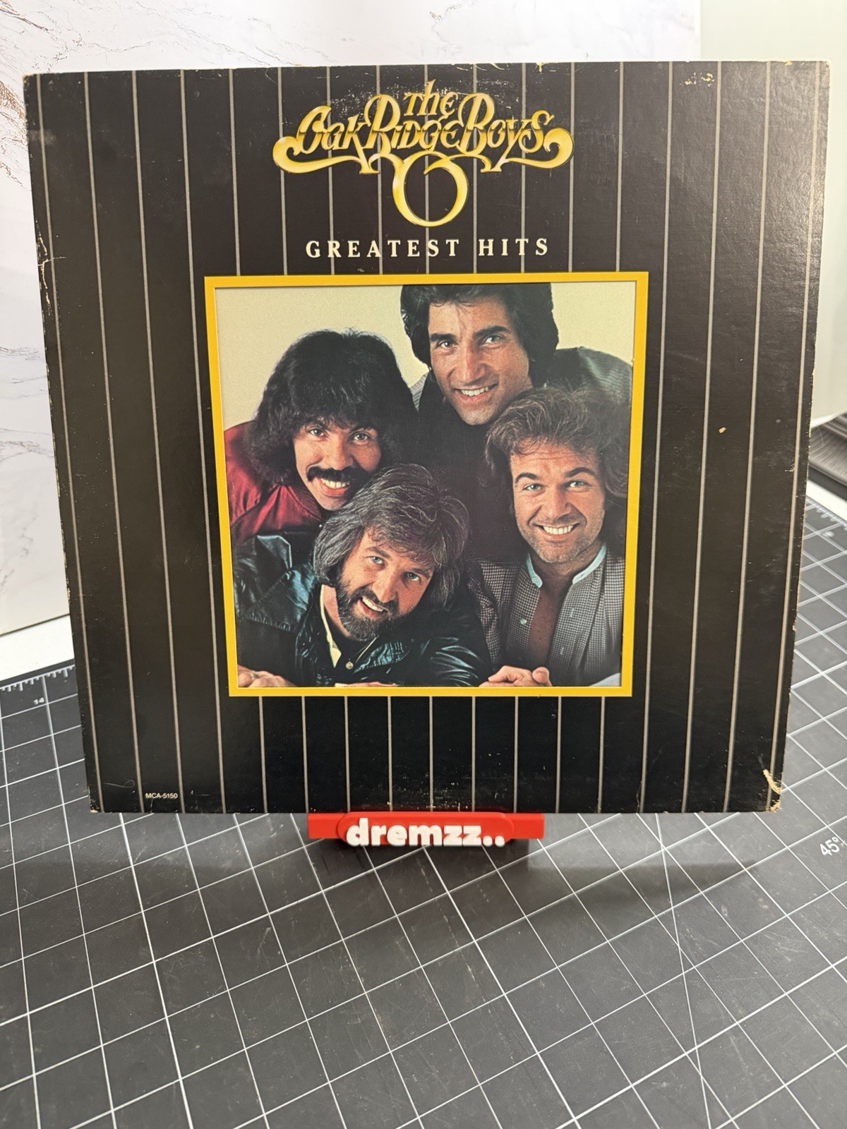 THE OAK RIDGE BOYS - GREATEST HITS LP VINYL 1980 VG+ Condition