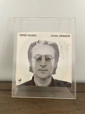 JONH LENNON /MIND GAMES/ APPLE 1868, 45rpm with Autographed Vinyl Record picture