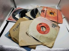 Lot of 25 Vintage 45 rpm 7