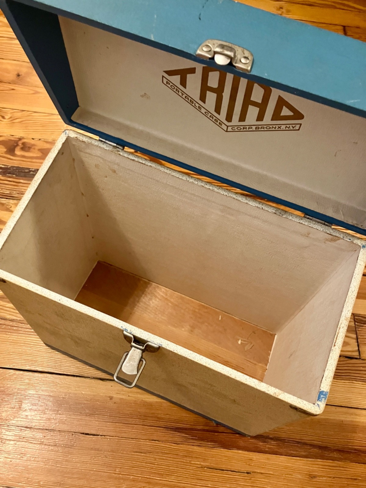Rare Vintage TRIAD Vinyl Record LP Storage Carrying Case Wood/Tolex DJ The Bronx