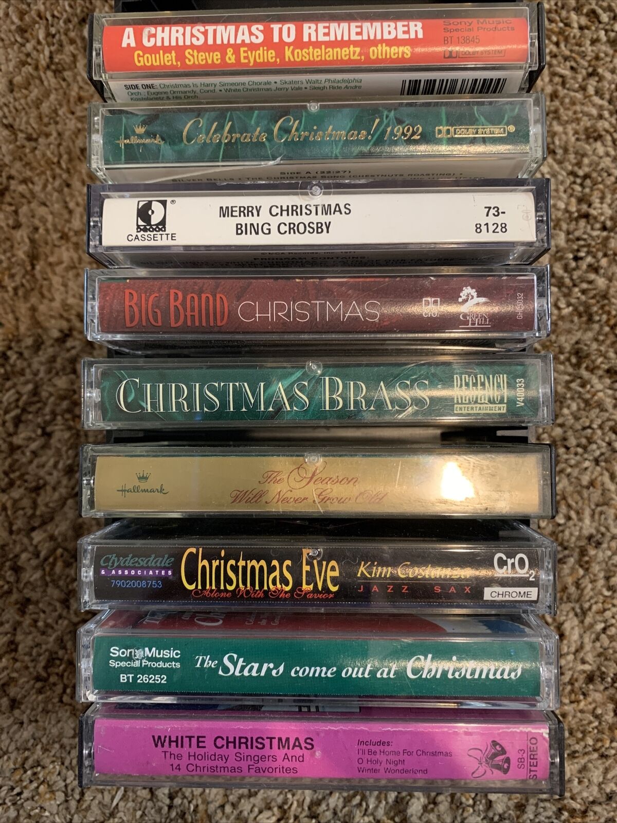 9 Vintage Christmas Music Cassette tapes; Crosby, Hallmark, christmas carrols
